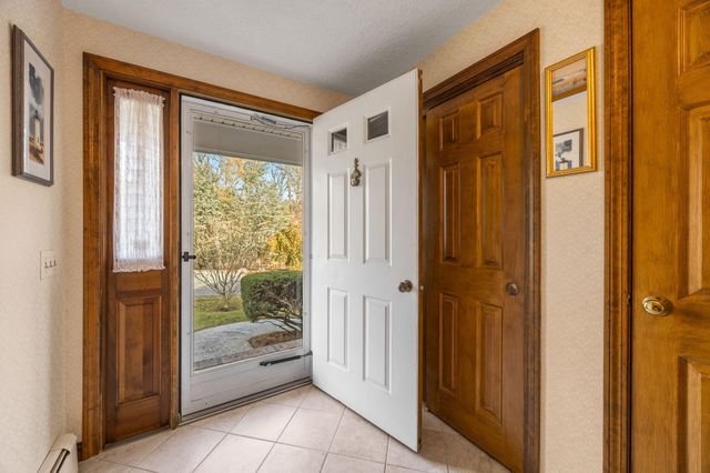 17 Margate Lane, South Dennis, MA 02660