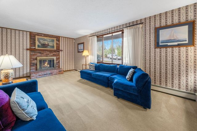 17 Margate Lane, South Dennis, MA 02660