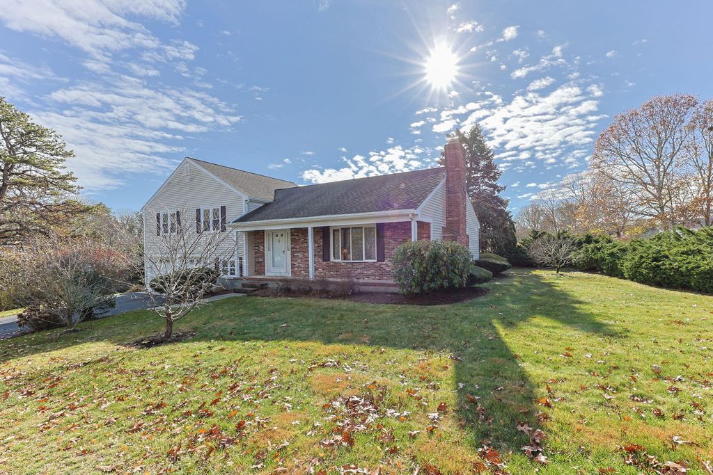 17 Margate Lane, South Dennis, MA 02660