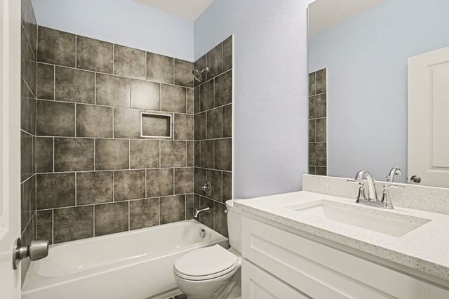 1317 E Tucker Street, Fort Worth, TX 76104