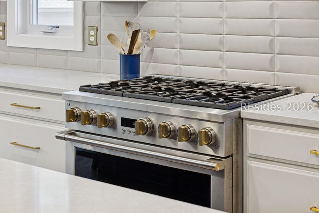 1 Pine Island Rd, Bluffton, SC 29910