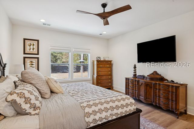 1 Pine Island Rd, Bluffton, SC 29910