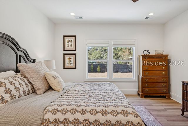 1 Pine Island Rd, Bluffton, SC 29910