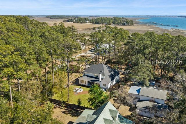 1 Pine Island Rd, Bluffton, SC 29910