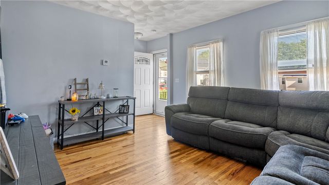 93 French Street, Pawtucket, RI 02860