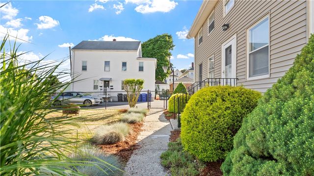 93 French Street, Pawtucket, RI 02860