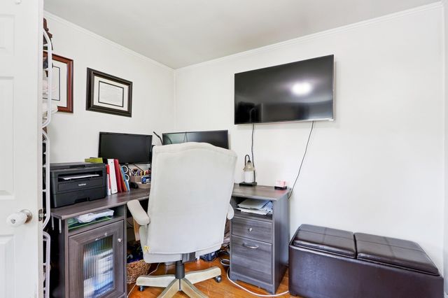 163 Reservoir Rd, Quincy, MA 02170