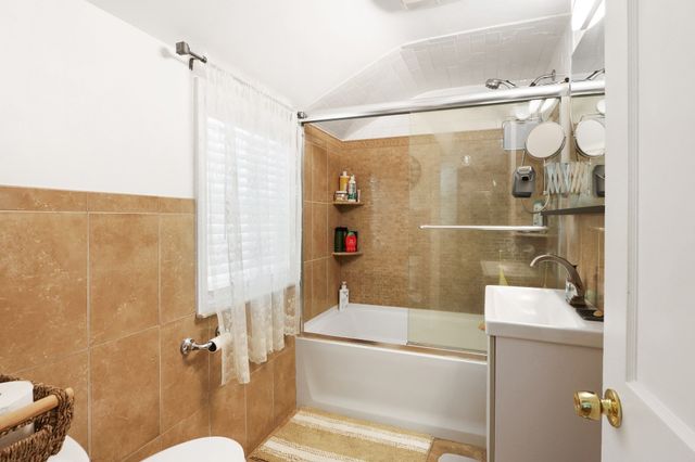 163 Reservoir Rd, Quincy, MA 02170