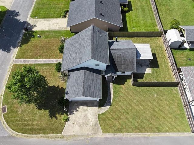 5700 Adair Dr Drive, Lake Charles, LA 70605