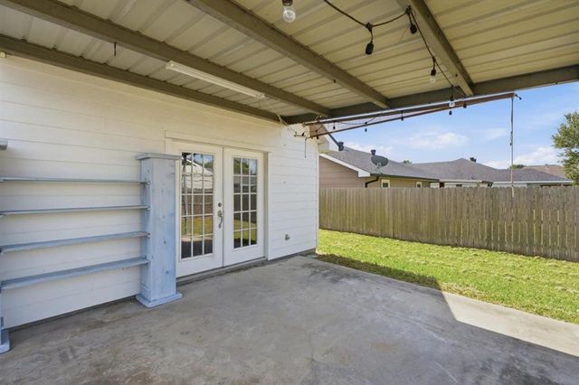 5700 Adair Dr Drive, Lake Charles, LA 70605