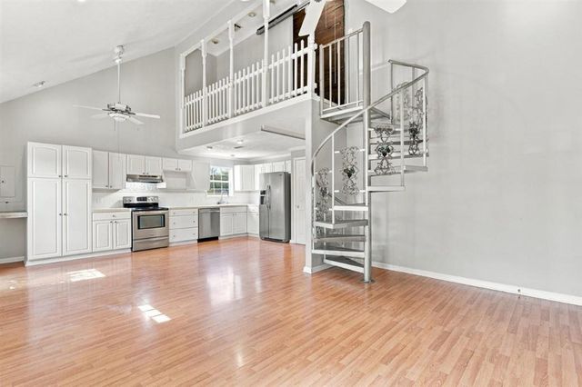5700 Adair Dr Drive, Lake Charles, LA 70605