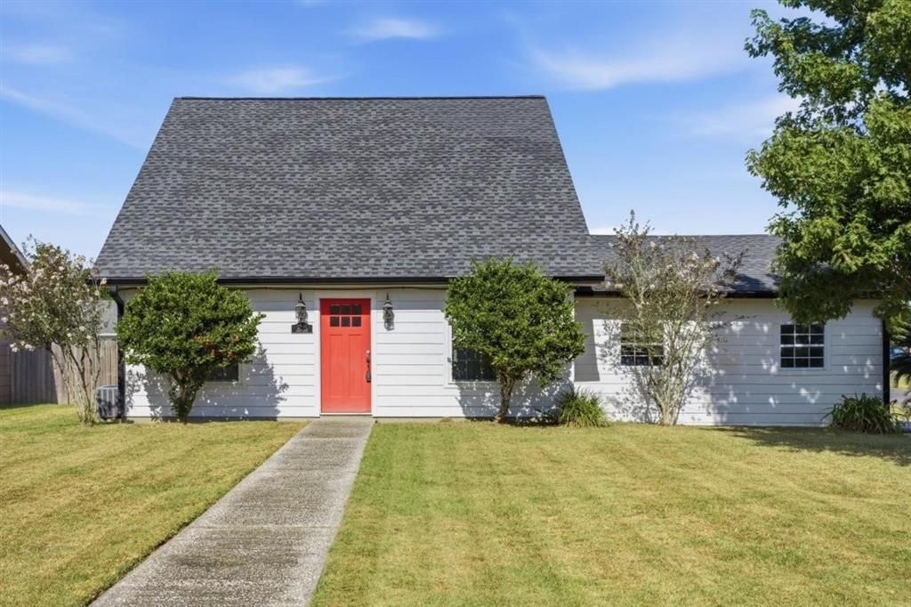5700 Adair Dr Drive, Lake Charles, LA 70605
