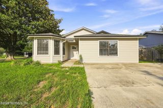 1353 SIOUX Street, Orange Park, FL 32065