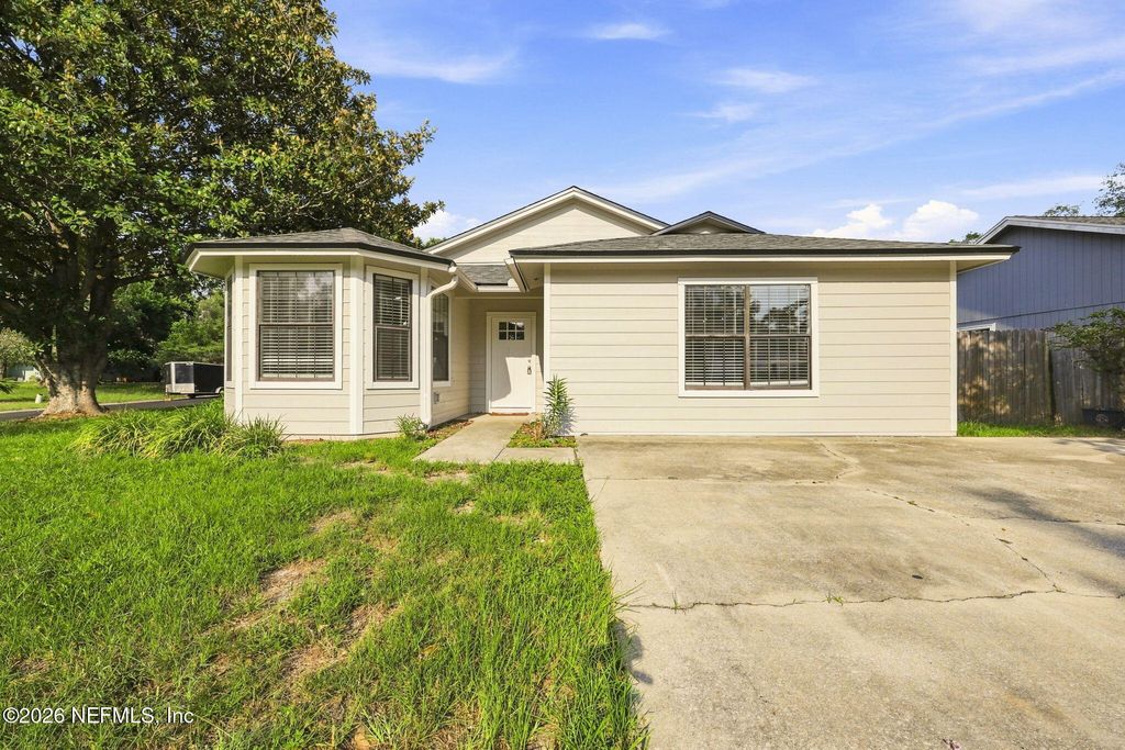 1353 SIOUX Street, Orange Park, FL 32065