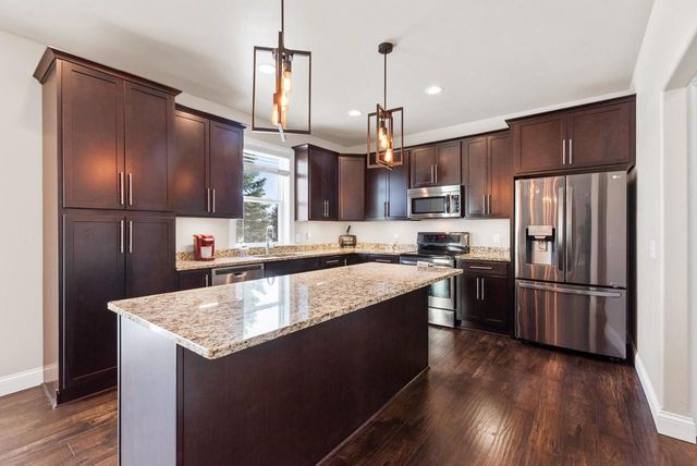 461 T-BIRD DRIVE, Fond Du Lac, WI 54935