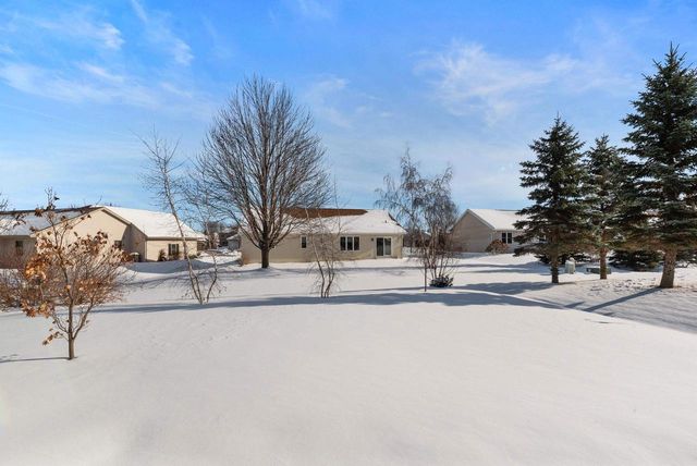 461 T-BIRD DRIVE, Fond Du Lac, WI 54935
