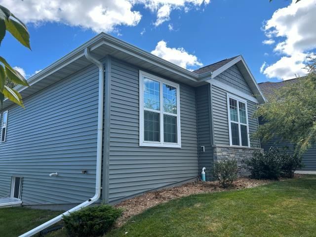 461 T-BIRD DRIVE, Fond Du Lac, WI 54935