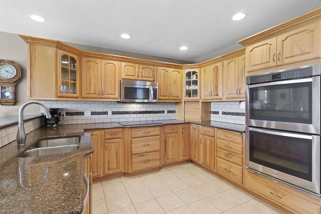 W5735 COUNTY ROAD E, Shawano, WI 54166