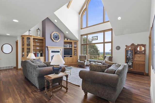 W5735 COUNTY ROAD E, Shawano, WI 54166