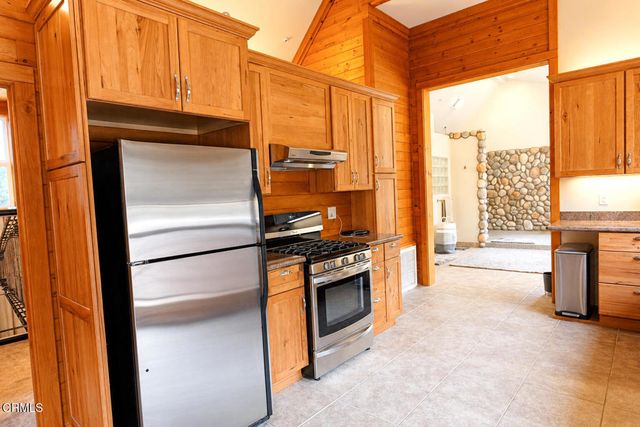 7477 Wheeler Canyon Road, Santa Paula, CA 93060