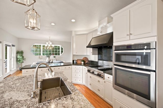 10460 Oak Canyon Dr, Penn Valley, CA 95946
