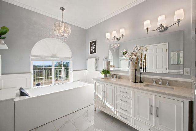 10460 Oak Canyon Dr, Penn Valley, CA 95946