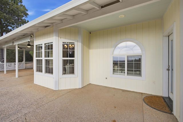 10460 Oak Canyon Dr, Penn Valley, CA 95946