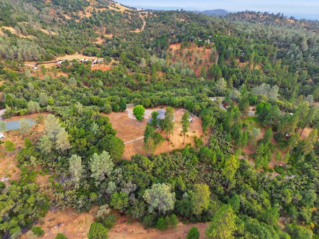 10460 Oak Canyon Dr, Penn Valley, CA 95946