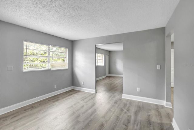 1615 E SITKA STREET, Tampa, FL 33604