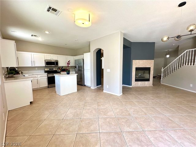 5007 Caprock Canyon Avenue, Las Vegas, NV 89139
