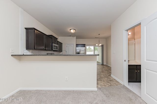 518 Oyster Rock Lane, Sneads Ferry, NC 28460