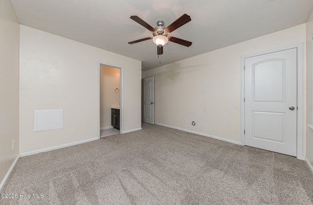 518 Oyster Rock Lane, Sneads Ferry, NC 28460