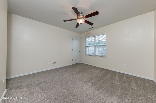 518 Oyster Rock Lane, Sneads Ferry, NC 28460