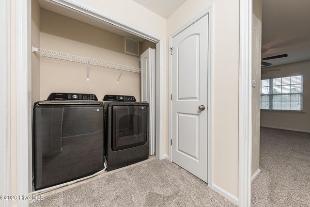 518 Oyster Rock Lane, Sneads Ferry, NC 28460