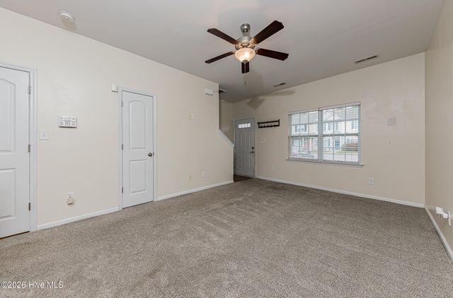 518 Oyster Rock Lane, Sneads Ferry, NC 28460