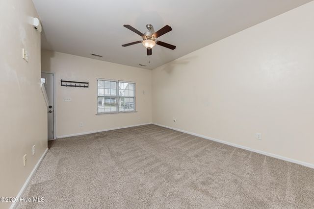 518 Oyster Rock Lane, Sneads Ferry, NC 28460