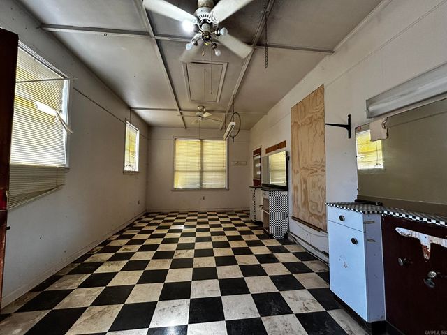 7802 Jacksonville Cutoff Road, Sherwood, AR 72120