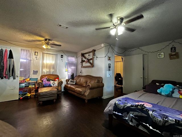 7802 Jacksonville Cutoff Road, Sherwood, AR 72120