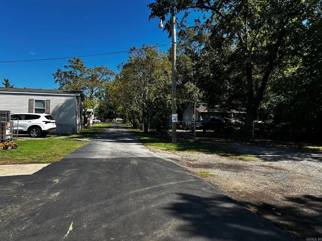 7802 Jacksonville Cutoff Road, Sherwood, AR 72120