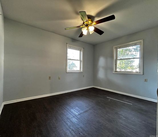 7802 Jacksonville Cutoff Road, Sherwood, AR 72120