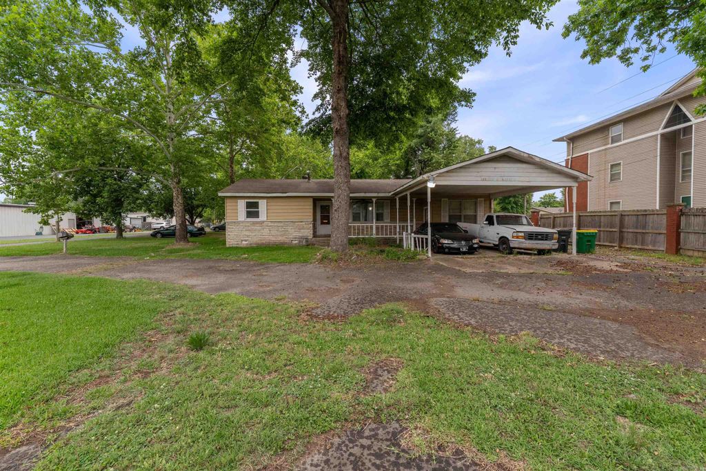 7802 Jacksonville Cutoff Road, Sherwood, AR 72120