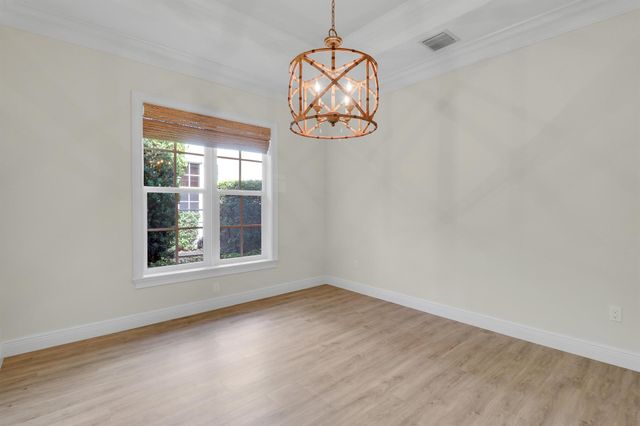 205 Coconut Creek Court, Indian River Shores, FL 32963