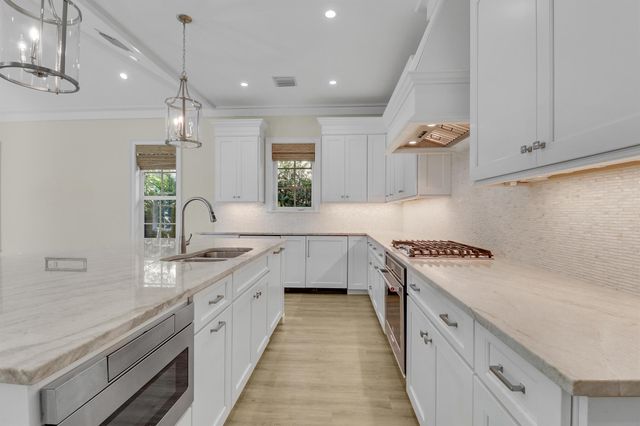 205 Coconut Creek Court, Indian River Shores, FL 32963