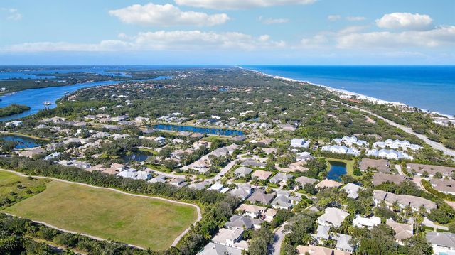 205 Coconut Creek Court, Indian River Shores, FL 32963