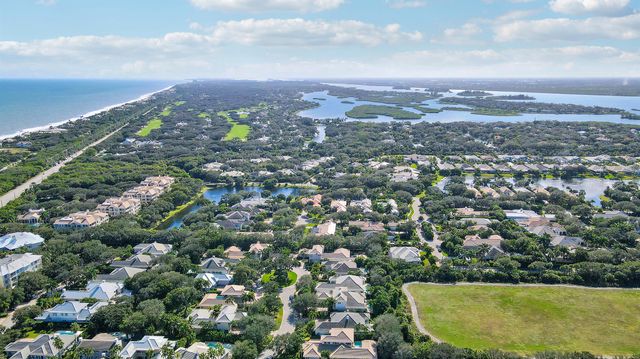 205 Coconut Creek Court, Indian River Shores, FL 32963