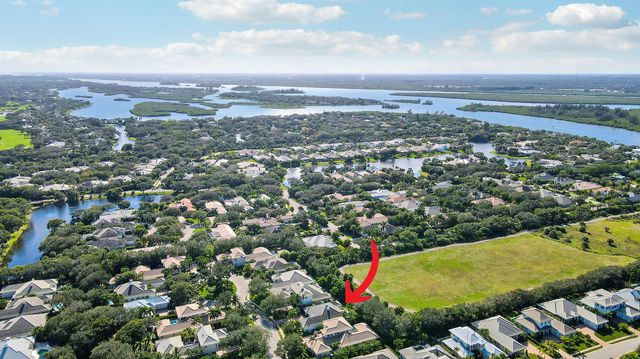 205 Coconut Creek Court, Indian River Shores, FL 32963