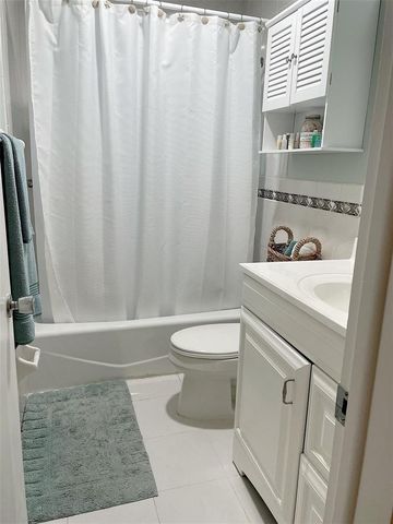 1641 NE 55th Street, Fort Lauderdale, FL 33334