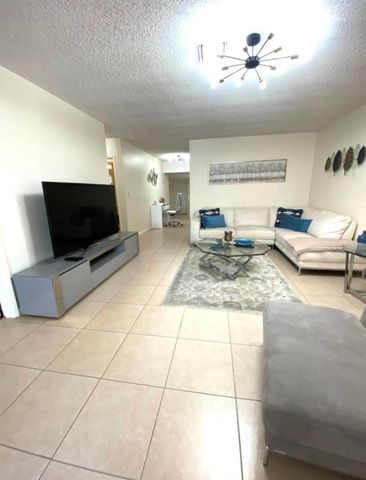 1641 NE 55th Street, Fort Lauderdale, FL 33334
