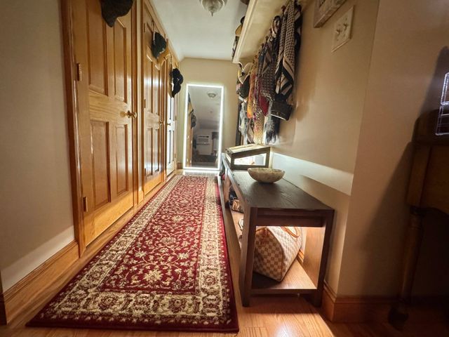 170 Main St, Groveland, MA 01834