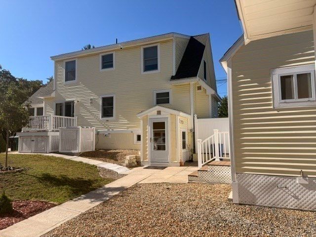 170 Main St, Groveland, MA 01834
